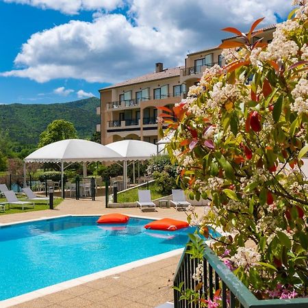 Domaine Les Sources De Dieulefit Exterior photo