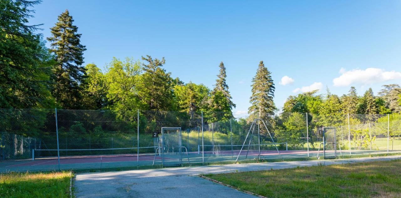 Domaine Les Sources De Dieulefit Exterior photo